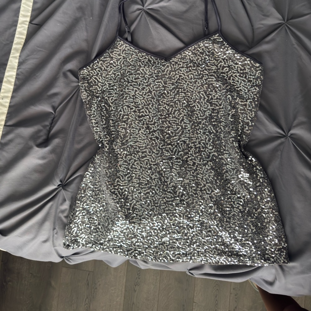 Express silver sequin tank - Picture 5 of 6